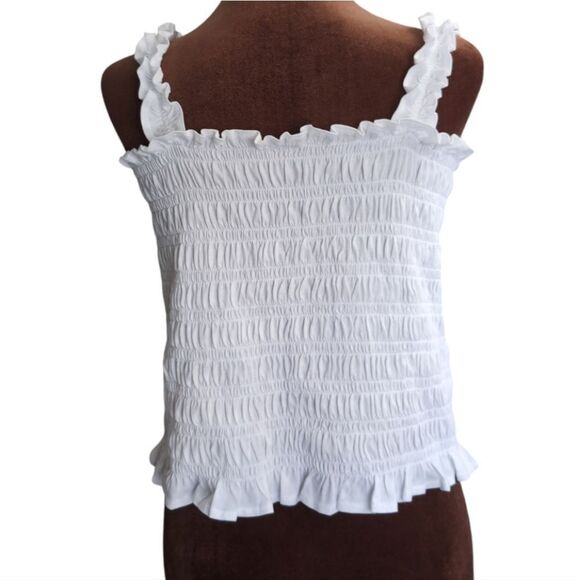 White 💯 cotton Smocked tank size L - Picture 3 of 7